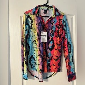 Cowgirl Tuff Multicolor Snake Print Button down Pullover